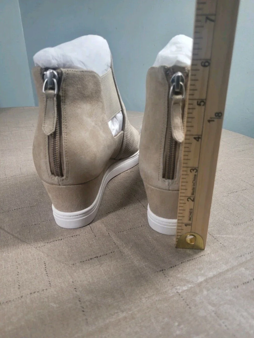 Linea Paolo Amanda 10.5 Wedge Booties Slip On Perforated Taupe Grey Women's